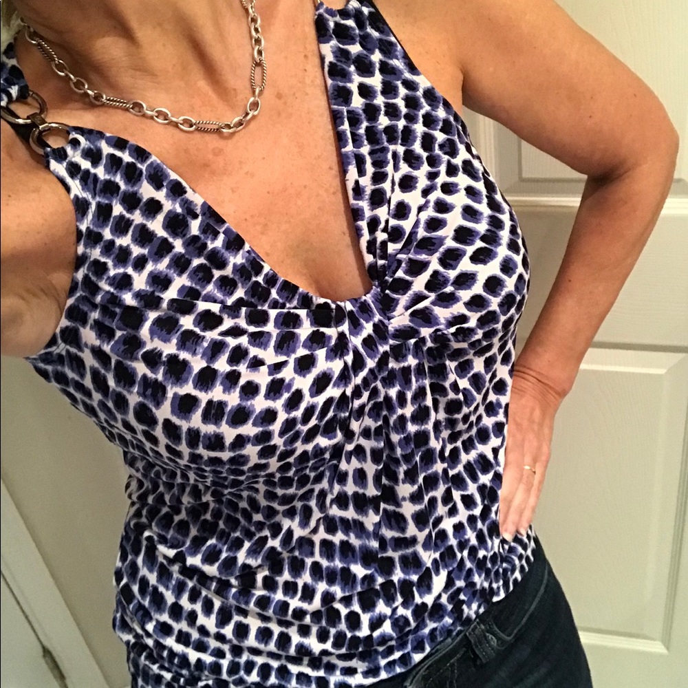 NWOT Michael Kors Top Blue, black, white animal print size PS shoulder chain - Picture 5 of 10